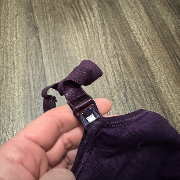 Boob purple nursing bra - Picture 3 of 3